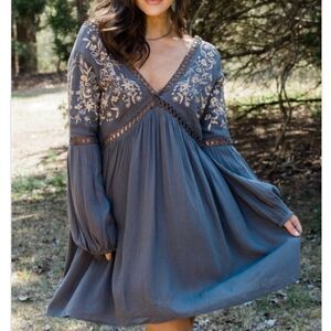 NEW En Creme crochet Ladder Inserts, deep V Floral gold Embroidery Mini Dress S